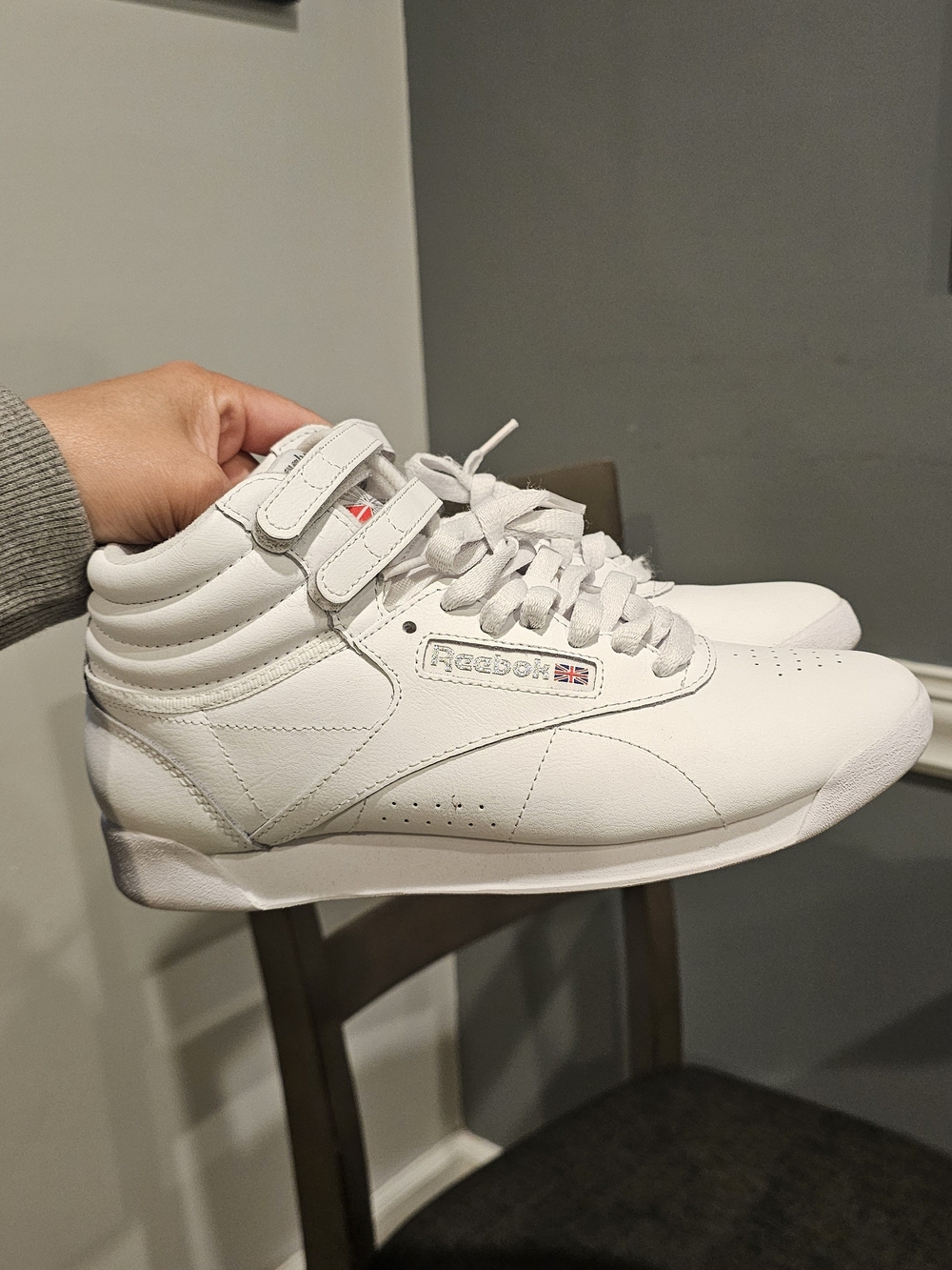 Reebok Womens Classic White High-Top Sneakers Freestyle